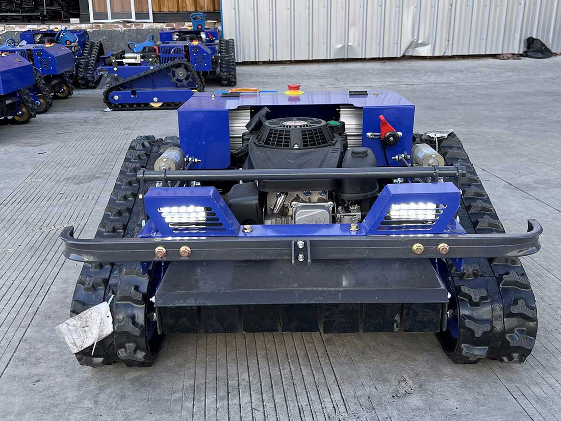 Grass Lawn Mower Case Study: How Remote-Controlled Mowers Tackle Steep Slopes